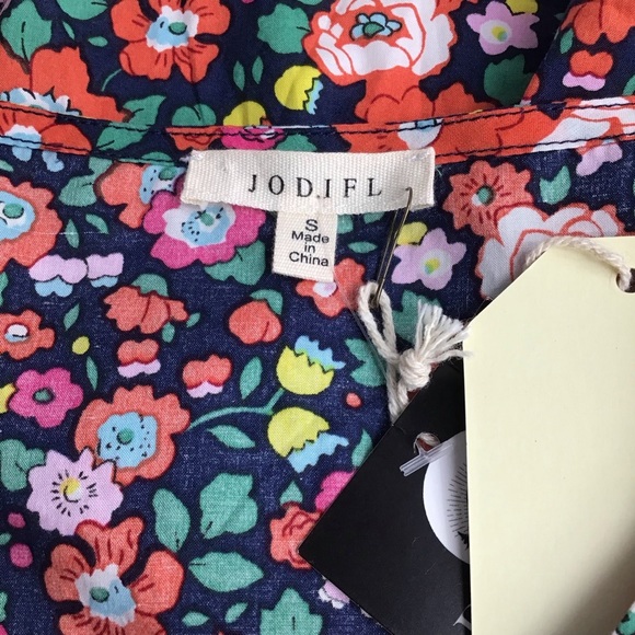 JODIFL Floral Blouse - Vibrant Multicolor Floral Blouse - Picture 7 of 12